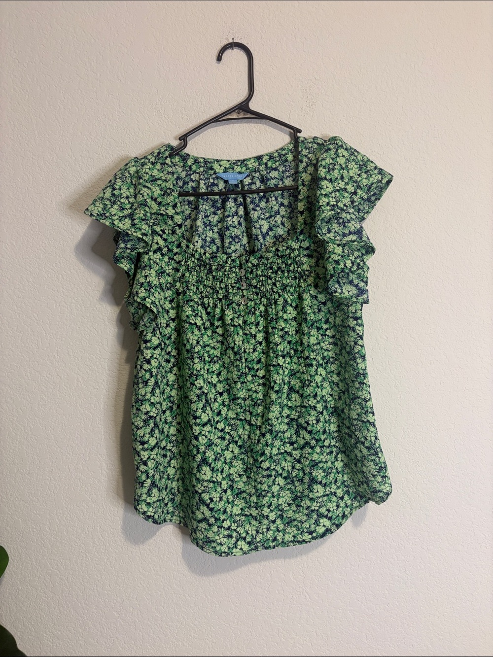 Draper James Green Floral Ruffle Sleeve Smocked Blouse